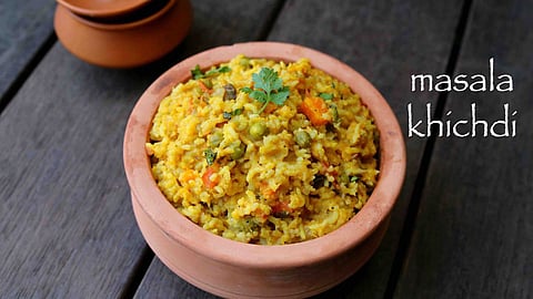 Masala Daliya Khichdi Recipe 