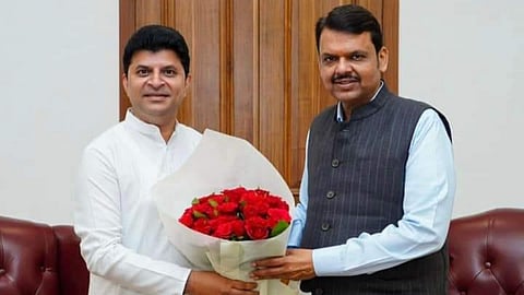 Wardha, sumit wankhede, devendra fadnavis