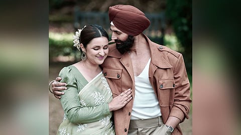 Mission Raniganj song Keemti Song Released