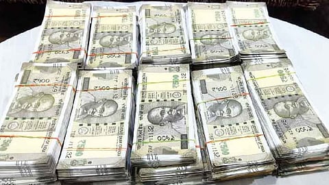 Fake Notes