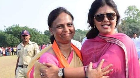 Mla Pankaja Munde, Mla Monika Rajale