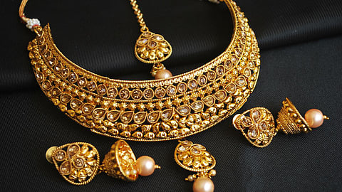 Gold Silver Price Today (1st November)