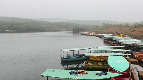 mahabaleshwar temperature drops below 10 degrees celsius today