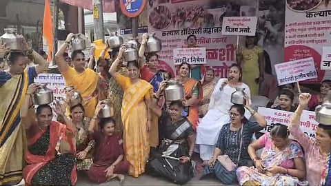 Womens Morcha For Regular Water Supply On Kalyan Dombivli Municipal Corporation