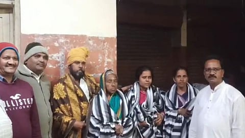 sweater distributed to citizens in dharashiv by samaj vikas sanstha