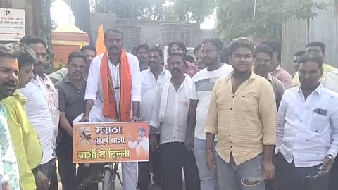 barshi to delhi cycling demanding maratha reservation