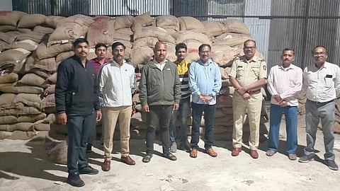  wardha police arrests three for illegal stock of mid day meal scheme