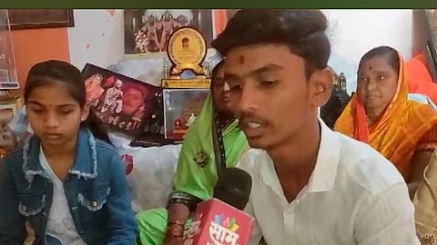 Jarange Patil Kids on Protest