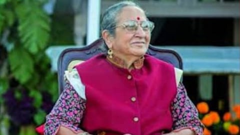 rajnidevi shriniwas patil