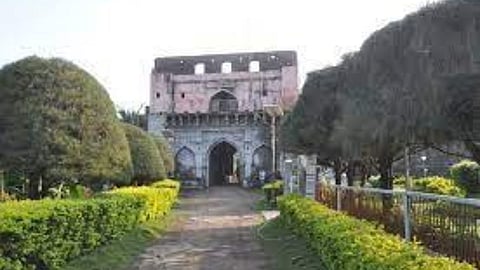 sindkhed raja rajwada
