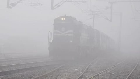  Winter News Railway Track Shrinking