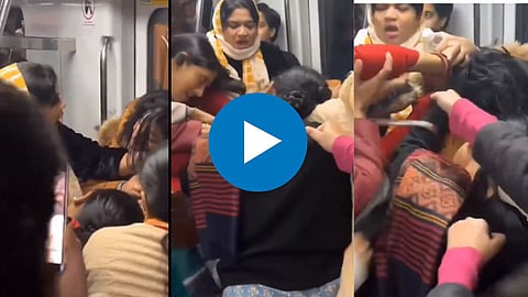 Delhi Metro Viral Video