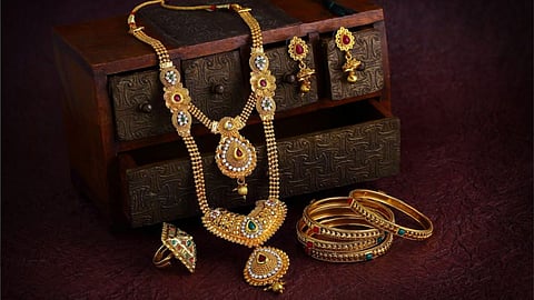 Gold Silver Rate (9th February 2024), Gold Silver Price, Gold rate 