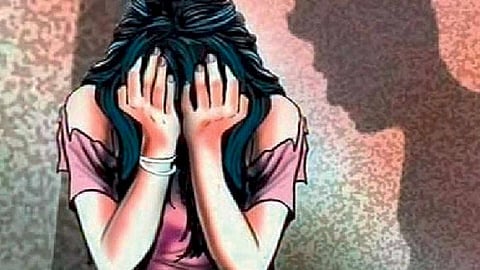 धुळे हादरले..कामावरून घरी परतताना महिलेवर दोघांकडून अत्याचार; दोघे पोलिसांच्या ताब्यात