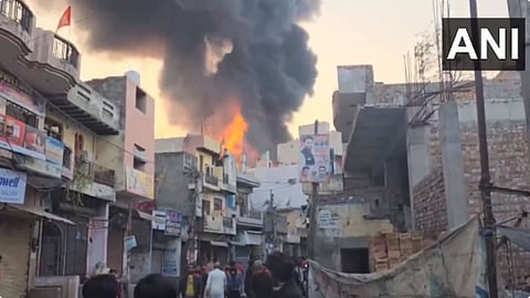Alipur Paint Factory Fire