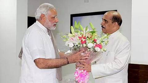 PM Modi Post on Manohar Joshi death
