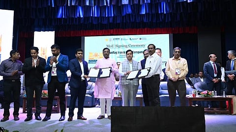 one lakh crore mou signed in advantage chandrapur says sudhir mungantiwar 