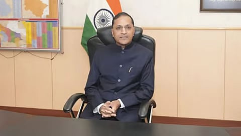 EC Arun Goel Resigns 