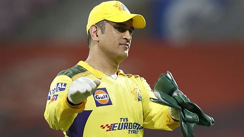 CSK साठी वाईट बातमी; IPLच्या सामन्यांपूर्वी महेंद्रसिंग धोनीचं वाढलं टेन्शन, काय आहे कारण  