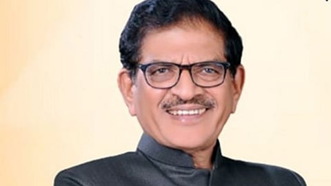 congress mla suresh warpudkar disqualified from parbhani dcc bank 