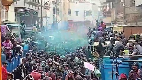 celebration of rangpanchami in yeola