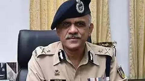26/11 Hero Sadanand Date