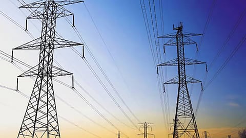 Adani Electricity News : उन्हाच्या तडाख्यात वीज ग्राहकांना महागाईचा झटका; पुढील महिन्यांपासून होणार बिलात वाढ 