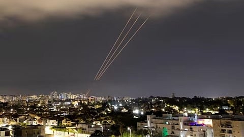  Israel launches missile attack in response to Iran assault: