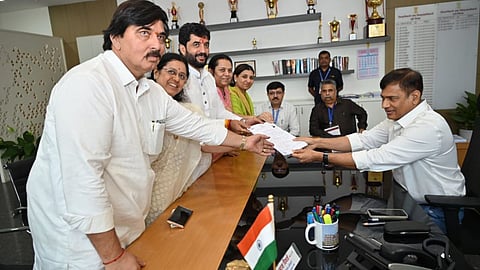 Pune Loksabha Election: पुण्यातील भाजपचे उमेदवार मुरलीधर मोहोळांवर १४ कोटी रुपयांचं कर्ज; किती आहे मोहोळांची संपत्ती? 