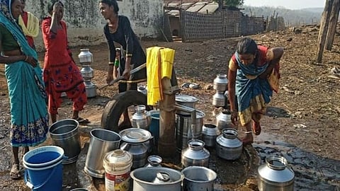 water crisis hits maharashtra nandurbar sambhajinagar malegaon