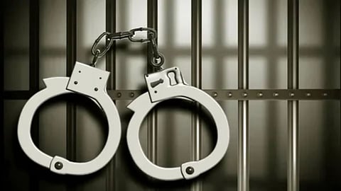 Gadchiroli Crime: धक्कादायक! जादूटोणाच्या संशयातून गावकऱ्यांनी महिलेसह दोघांना जिवंत जाळलं
