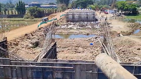 karla malavli villagers demands to complete indrayani river bridge till may end