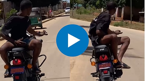 Bike Stant Viral Video