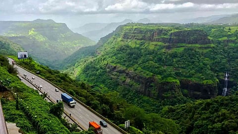 Monsoon picnic spot 