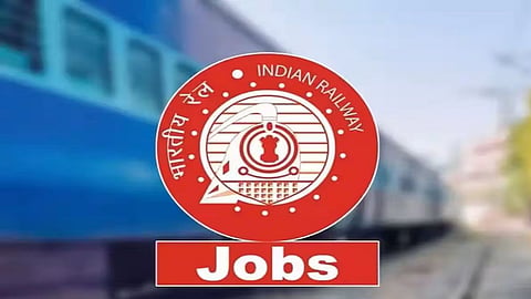 Indian Railway Bharti: दहावी पास विद्यार्थ्यांसाठी खुशखबर, भारतीय रेल्वेत तब्बल २४३८ पदांसाठी भरती; जाणून घ्या अर्ज प्रक्रिया