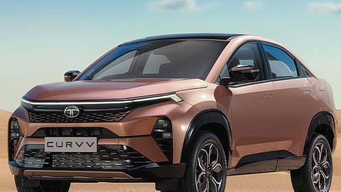 TATA कंपनीची कमाल, बाजारात आणली धमाल कूप स्टाइल SUV कार; फीचर्स पाहून पडाल प्रेमात, जाणून घ्या किंमत 