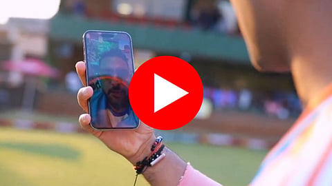 Abhishek Sharma:शतकी खेळीनंतर अभिषेक शर्माने 'गुरू' युवराज सिंगला केला व्हिडिओ कॉल! काय चर्चा झाली? पाहा VIDEO