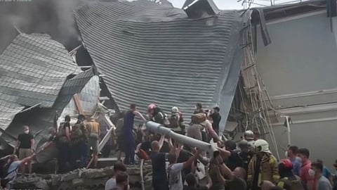 Russia-Ukraine War: रशियन सैन्यानं युक्रेनमधील मुलांच्या रुग्णालयावर डागलं  हायपरसॉनिक क्षेपणास्त्र; २४ जण ठार