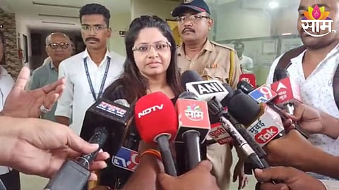 नाव बदलून 11 वेळा दिली UPSC परीक्षा, आरोपानंतर पूजा खेडकर यांनी सोडलं मौन; पहिल्यांदाच म्हणाल्या...
