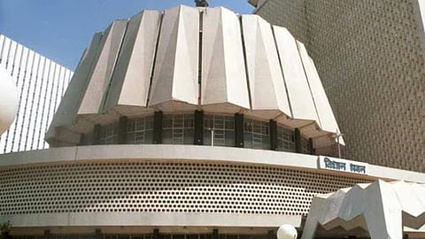 Legislative Council Election: विधानपरिषदेसाठी आज मतदान, ११ जागांसाठी १२ उमेदवारांमध्ये लढत; कोणाची पडणार विकेट?   