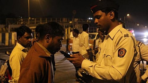 Kalyan News: खबरदार! दारू पिऊन वाहन चालवाल, तर खावी लागेल जेलची हवा