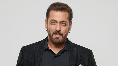 Salman Khan on Lawrence Bishnoi:  लॉरेन्स बिश्नोइच्या धमकीवर सलमान खान पहिल्यांदाच बोलला; मनातलं सर्वच सांगितलं