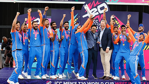 BCCI Prize Money:  BCCI ने दिलेल्या 125 कोटींची विभागणी कशी केली जाणार? प्रत्येक खेळाडूला किती रक्कम मिळणार? 