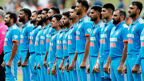 IND vs SL: श्रीलंकेविरुद्धच्या मालिकेतूनही रोहित अन् विराटला ब्रेक! कोण होणार टीम इंडियाचा कर्णधार? 