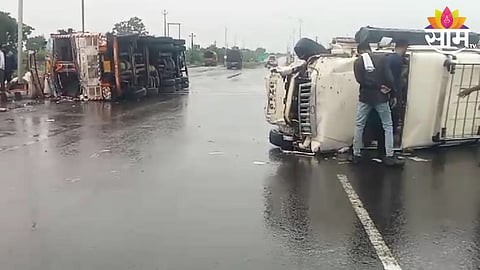 Akola Accident