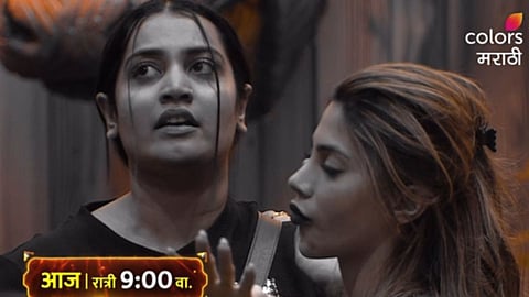 Aarya Jadhav And Nikki Tamboli Fighting