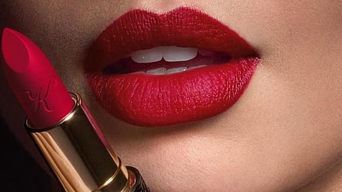 Long Lasting Lipstick 