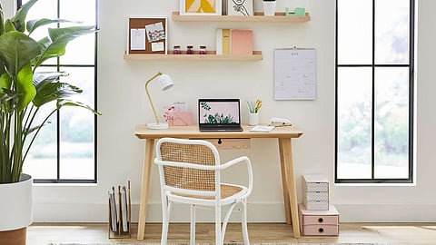 Vastu Tips Office Employee