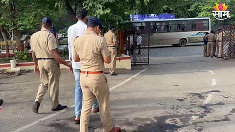 आत्मदहनाचा प्रयत्न