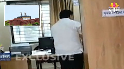 MLA Vaibhav Naik: राजकोट किल्ल्यावरील छत्रपती शिवाजी महाराजांचा पुतळा कोसळला, आमदार वैभव नाईक यांनी PWD कार्यालय फोडलं